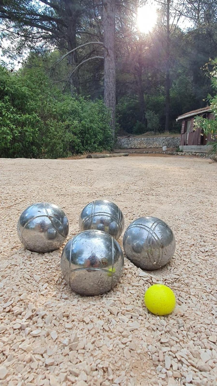 Villa Cigalons En Pleine Pinede Avec Piscine Chauffee De Mai A Septembre Auriol Luaran gambar